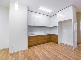 Cho Thuê Cc Booyoung H.đông 80M2 2Phòng Ngủ 2Vs 8,5Triệu/Tháng