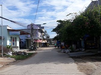 Chính Chủ Bán Nhà Đường Cách Mạng Tháng 8 Tt.dương Đông Tp.phú Quốc Lh: 0915189822 (Mb/zl) 