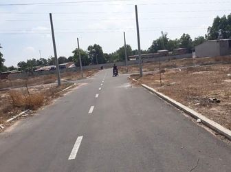 Đất Cặp Kcn Becamex Giá Rẻ ,dt 1600M2,thổ Cư 100M,sổ Hồng Riêng