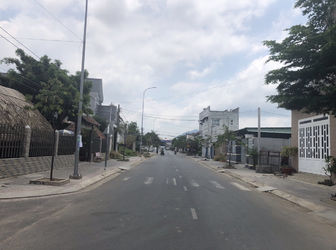 Hot.... Hot!!! Bán Nhanh Lô Đất Mặt Tiền Giá Đầu Tư ,Sổ Hồng Riêng