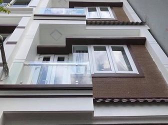 Bán Nhà  Hoàng Quốc Việt - Cầu Giấy Nhà Đẹp Ngõ Rộng Dân Trí Cao 4 Tầng 42M2 Giá 3Tỷ