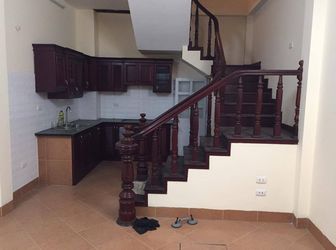 Bán Nhà Ngõ 400 Đường Hoàng Hoa Thám 40M2, 4 Tầng + 1 Tum, 3.6 Tỷ Liên Hệ 0925048888