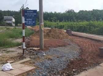 Đất Chính Chủ Giá Rẻ ,Dt 1300M2,Thổ Cư,Sổ Hồng Riêng