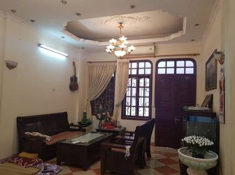  Bán Nhà Mặt Ngõ 5M Trần Duy Hưng. S: 56.9M2. Mặt Tiền 4.3M. Nhà 4 Tầng, 4 Phòng Ngủ. Lh 0925048888