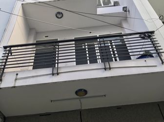 Cho Thuê Nhà Khu Công Ích Phạm Hữu Lầu .3 Tầng . Đường 12M. Giá Thuê 15 Tr / Tháng .