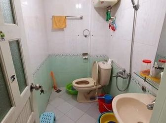 Tội Gì Ở Chung Cư Khi Nhà Mặt Đất 4 Tầng, Nhỉnh 1 Tỷ, Ngõ Ô Tô Vũ Tông Phan.