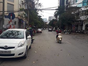 Cần bán nhà trên đường Nguyễn Thị Định, Ô Tô Vào, Kinh Doanh, Giá 6.5 Tỷ