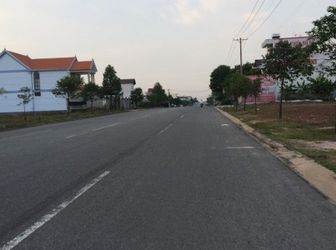 Bán Gấp Lô Đất Diện tích 360m2 Có Tách Sổ Nếu Mua 1 Nửa Giá 890 Triệu