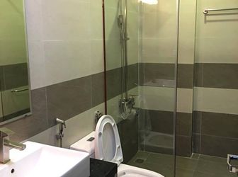 Bán Gấp Nhà Ngõ Phố Quan Nhân - Kinh Doanh Đinh - 35M