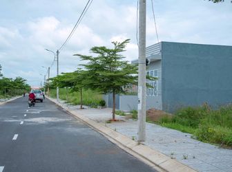 Cần Bán Đất Sổ Hồng Riêng Diện Tích 90M2 Đất Đẹp Giá Hợp Lý Xem Là Muốn Mua Ngay