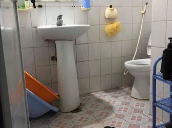 Bán Gấp Nhà Tại Thanh Xuân, Giảm Giá Siêu Rẻ Chỉ 1.8Tỷ, 4Pn, Siêu Hiếm, Lh: 988417726