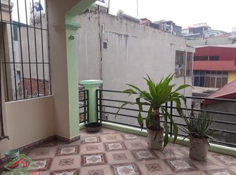 Bán Nhà Phân Lô Giáp Bát,ôtô, Kinh Doanh, Chỉ 5.75 Tỷ.0988605241.