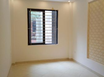 Bán Nhà Phân Lô Giáp Bát,ôtô, Kinh Doanh, Chỉ 5.75 Tỷ.0988605241.