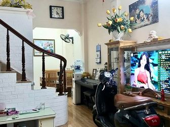 Bán Nhà Minh Khai, Lô Góc, Tặng Nội Thất, 2.35 Tỷ.0988605241.