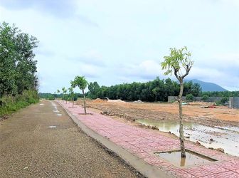 Đất Nền Đối Diện Ubnd Xã Tóc Tiên, 730Tr/180M2 Có 60M2 Thổ Cư.