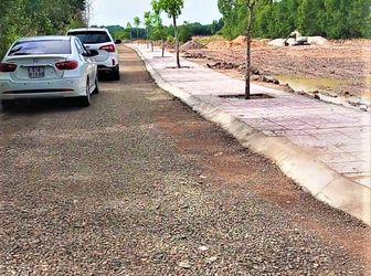 Đất Nền Đối Diện Ubnd Xã Tóc Tiên, 730Tr/180M2 Có 60M2 Thổ Cư.