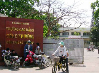 Bán Lô Đất 200M Ngay Sát Cđ Công Thương Giá 35Triệu/m Lh: 0965669686