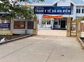 Cần Bán Gấp Lô Đất Nền Mặt Tiền Đường Đối Diện Ubnd Xã