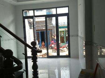 Bán Nhà Mới Xây Hẻm 1982 Huỳnh Tấn Phát. Diện tích 4x14m. Gồm 1 Trệt ,2 Lầu ,4 Phòng ngủ, 5 Wc. Giá Bán 3.35 Tỷ 