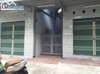 Cần Tiền Bán Gấp 2 Dãy Trọ Tl10 Gần Cầu Sáng Bình Chánh 10*20M, Sổ Riêng Giá 3Tỷ , Hiếu:0902680537 
