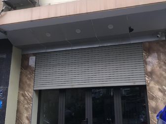 Bán Nhà Ô Tô Tránh. Ngõ Thông Các Ngã. Kinh Doanh Mọi Mặt Hàng Ở Phố Cát Linh. 30M X 4 Tầng. Mặt Tiền Hơn 4M Chỉ Nhỉnh 4 Tỷ