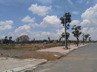 Đất Thổ Cư 100% Nằm Mặt Trần Não, Quận 2, diện tích  82M2, Chỉ 1.6 Tỷ, Sổ hồng riêng Chính Chủ, Khu dân cư Đông Đúc