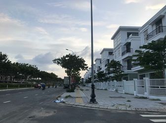 Bán Đất Ven Biển Nguyễn Tất Thành - Ngay Trung Tâm Của Khu Vực Tây Bắc Tp Đà Nẵng