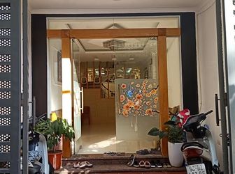 Cực Sốc! Bán Gấp Nhà Vip Quận Đống Đa, 53M2, Mặt Tiền 4,5M Giá Chỉ 2,4 Tỷ!!! Lh: 0369795117