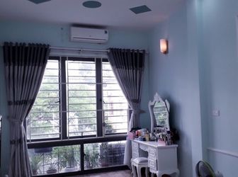 Cần Tài Chính Nên Bán Gấp Nhà 44M2 Mặt Phố Thuỵ Khuê - Giá 8.7 Tỷ