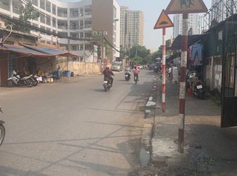 Lô Góc, Nhà Đẹp Sân Cổng Riêng Chỉ 3,2 Tỷ Lĩnh Nam, Hoàng Mai.