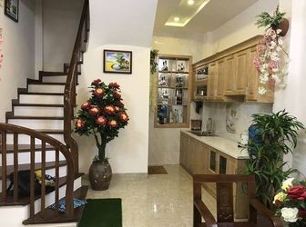 Nhà Đẹp Phố Tôn Đức Thắng, Thông Phong, Văn Hương, Diện tích 40 m2, 5 Tầng, Mặt tiền 4.5m, Giá 3.05 Tỷ