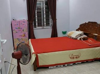 Nhà Đẹp Phố Tôn Đức Thắng, Thông Phong, Văn Hương, Diện tích 40 m2, 5 Tầng, Mặt tiền 4.5m, Giá 3.05 Tỷ