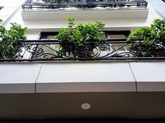 Nhà Đẹp Phố Tôn Đức Thắng, Thông Phong, Văn Hương, Diện tích 40 m2, 5 Tầng, Mặt tiền 4.5m, Giá 3.05 Tỷ