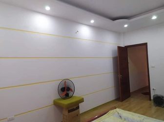 Bán Nhà Đẹp 5 Tầng, ngõ Rộng Thoáng Phố Đặng Văn Ngữ, Giá 2,3 Tỷ.