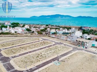 Kđt - Acc Nhà Ở Quân Đội - Ngô Văn Sở - Vĩnh Hoà. Cách Biển Chỉ 150M. Khu Phố Tây Thứ 2 Ở Nha Trang.