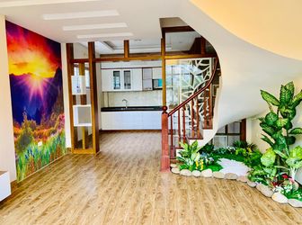 Bán Gấp Siêu Phẩm Mặt Phố Nguyễn Ngọc Nại, Thanh Xuân, diện tích 40 m2, 6 Tầng, Chỉ 13.5 Tỷ