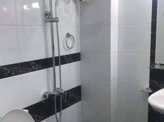 Căn Nhà Siêu Kinh Doanh Đường Thịnh Hào 3, Quận Đống Đa, Giá 5,2 Tỷ. Lh 0352606282.