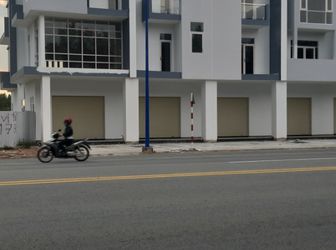 Ông Anh Cần Tiền Nên Bán Lại Căn Nhà Gấp Giá Đầu Tư