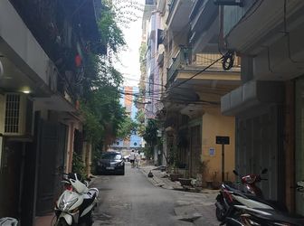 Bán Gấp Nhà Hoàng Cầu Đống Đa 3,1 Tỷ 50M2 Ô Tô Đỗ Cổng