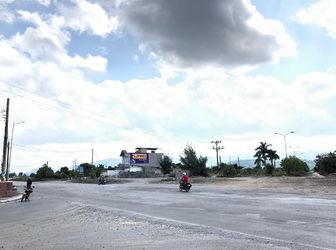 Bán 1 Cặp Biệt Thự B3 Mặt Biển Kđt Diễm Loan Giá Đầu Tư 