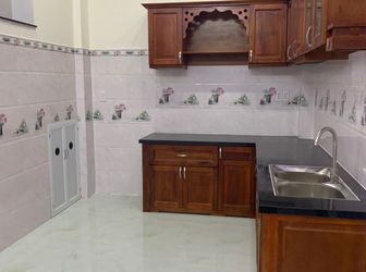 Bán Nhà Mặt Tiền Tân Phú,4.3Tỷ Giá Rẻ Bèo Nhèo,Ngang 4M Hơn,Gần Đầm Sen Giáp Sát Quận 11