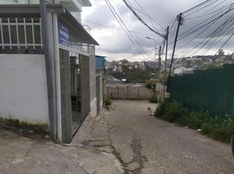 Cần Bán Nhà Nguyễn Trung Trực- Phường 4- Tp.Đà Lạt.