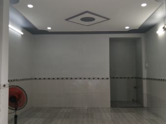 Nhà Mới Xây, Giá Rẻ, 1 Trệt, 1 Lầu, 2Pn, Liên Khu 5-6 , Tphcm