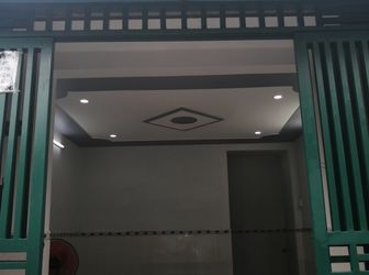 Nhà Mới Xây, Giá Rẻ, 1 Trệt, 1 Lầu, 2Pn, Liên Khu 5-6 , Tphcm