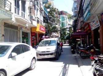 Bán Nhà Cầu Giấy Ô Tô Đổ Cửa , 5 Tầng Kinh Doanh Tốt, Giá 5.2 Tỉ