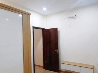 Bán Nhà Trần Bình Cầu Giấy 42M 5Tầng 6Phòng Ngủ Hơn 4 Tỉ Lh 0987466700