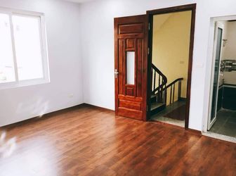Duy Nhất Nhà Đội Cấn 35M2 4 Tầng, Gần Phố, 2.3 Tỷ Sđt: 0869751083