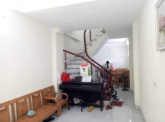 Bán Nhà Mới Ngõ 488 Trần Cung Diện tích 38m, 4 Tầng, Giá 2.8 Tỉ Tặng Nội Thất