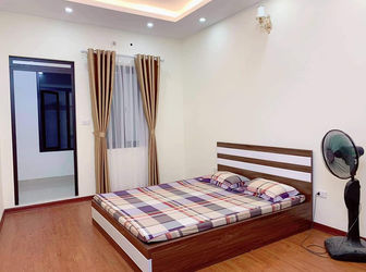 Cần Bán Nhà Đặng Tiến Đông Trung Liệt Đống Đa Mt4,6M Ôtô 7 Chỗ Vào Nhà