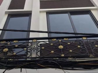 Chính Chủ Bán Nhà Võ Chí Công Lạc Long Quân 42M 5 Tầng 4.2 Tỷ